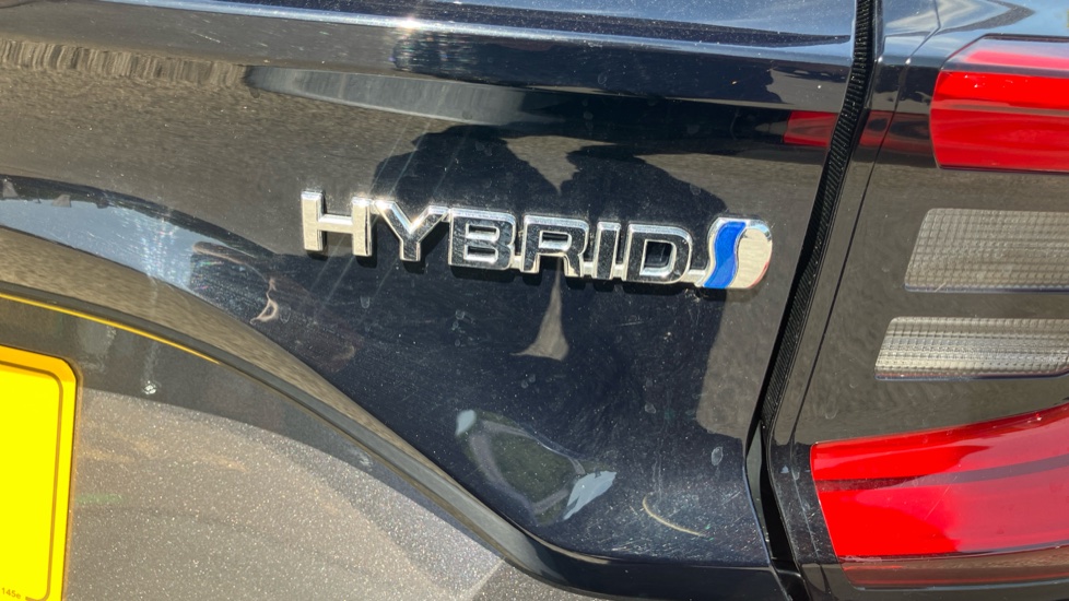 Toyota Yaris 1.5 Hybrid Excel 5dr CVT Hybrid Hatchback - Image 59