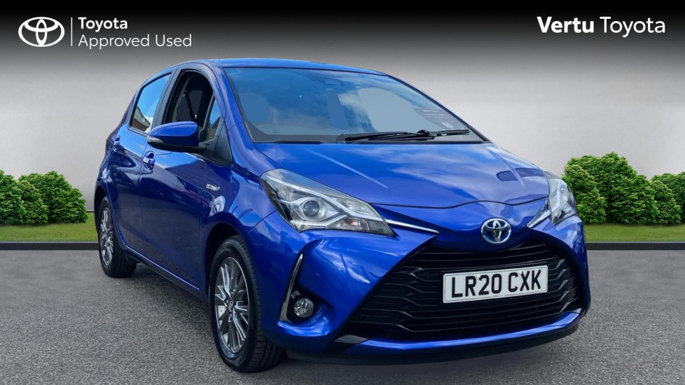 Toyota Yaris 1.5 Hybrid Icon 5dr CVT [Nav] Hybrid Hatchback - Image 1