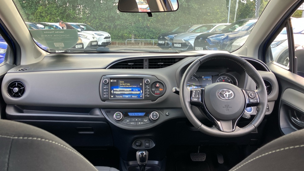 Toyota Yaris 1.5 Hybrid Icon 5dr CVT [Nav] Hybrid Hatchback - Image 6