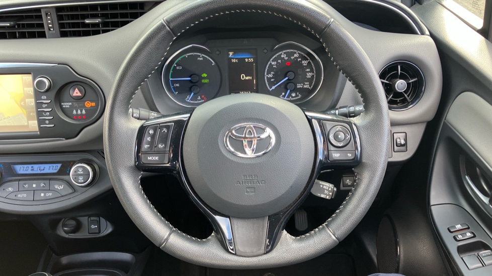 Toyota Yaris 1.5 Hybrid Icon 5dr CVT [Nav] Hybrid Hatchback - Image 10