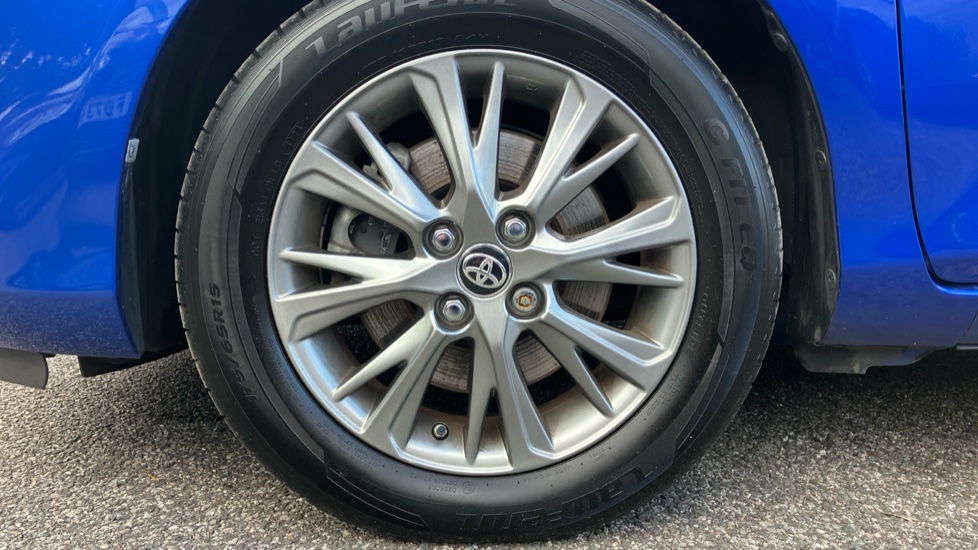 Toyota Yaris 1.5 Hybrid Icon 5dr CVT [Nav] Hybrid Hatchback - Image 25