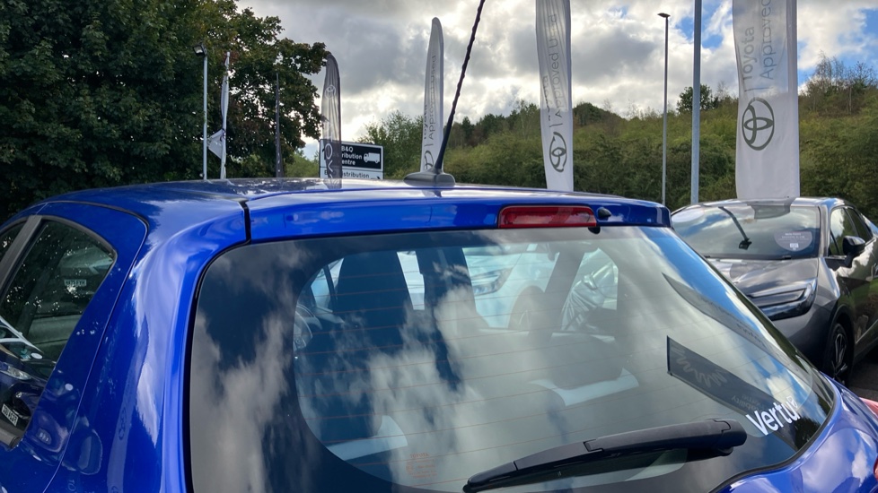 Toyota Yaris 1.5 Hybrid Icon 5dr CVT [Nav] Hybrid Hatchback - Image 44
