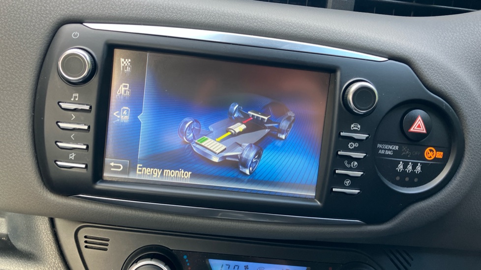 Toyota Yaris 1.5 Hybrid Icon 5dr CVT [Nav] Hybrid Hatchback - Image 46