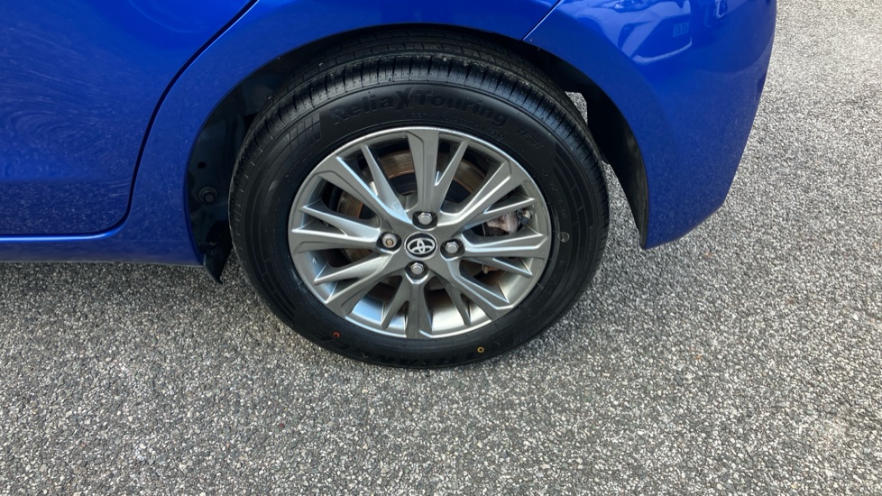 Toyota Yaris 1.5 Hybrid Icon 5dr CVT [Nav] Hybrid Hatchback - Image 56