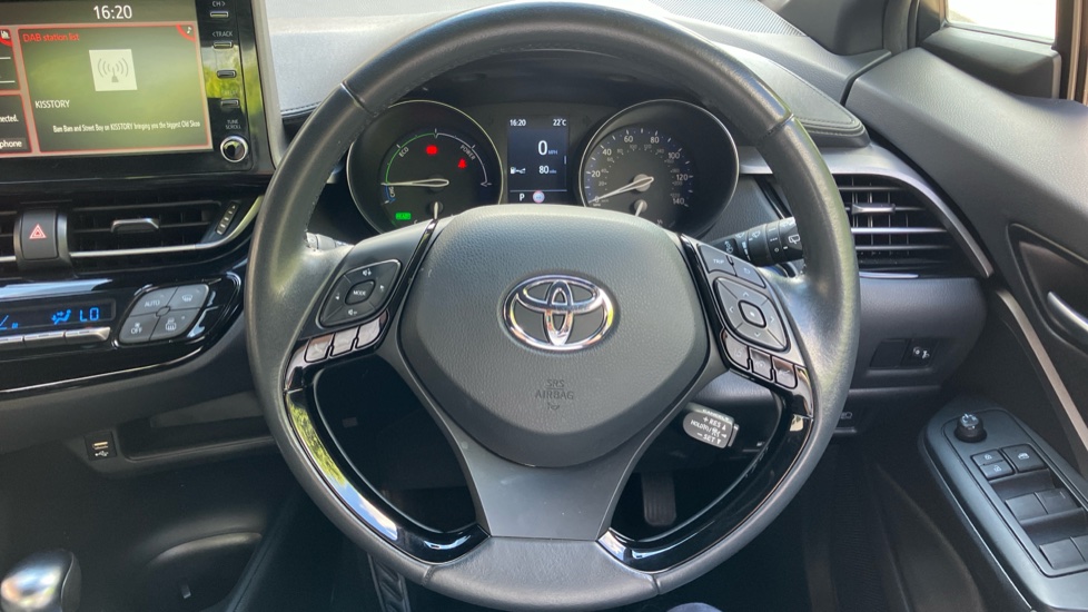 Toyota C-HR 1.8 Hybrid Icon 5dr CVT Hybrid Hatchback - Image 10