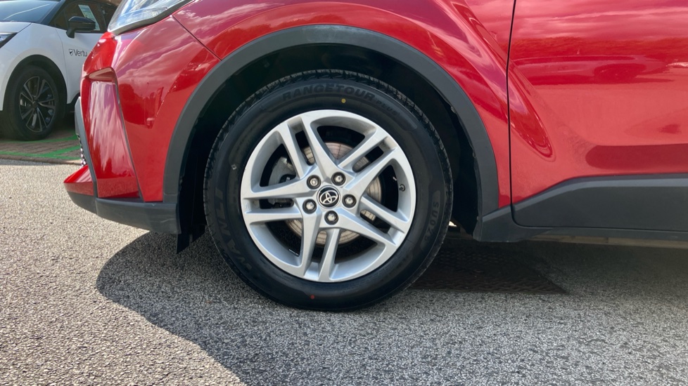 Toyota C-HR 1.8 Hybrid Icon 5dr CVT Hybrid Hatchback - Image 25