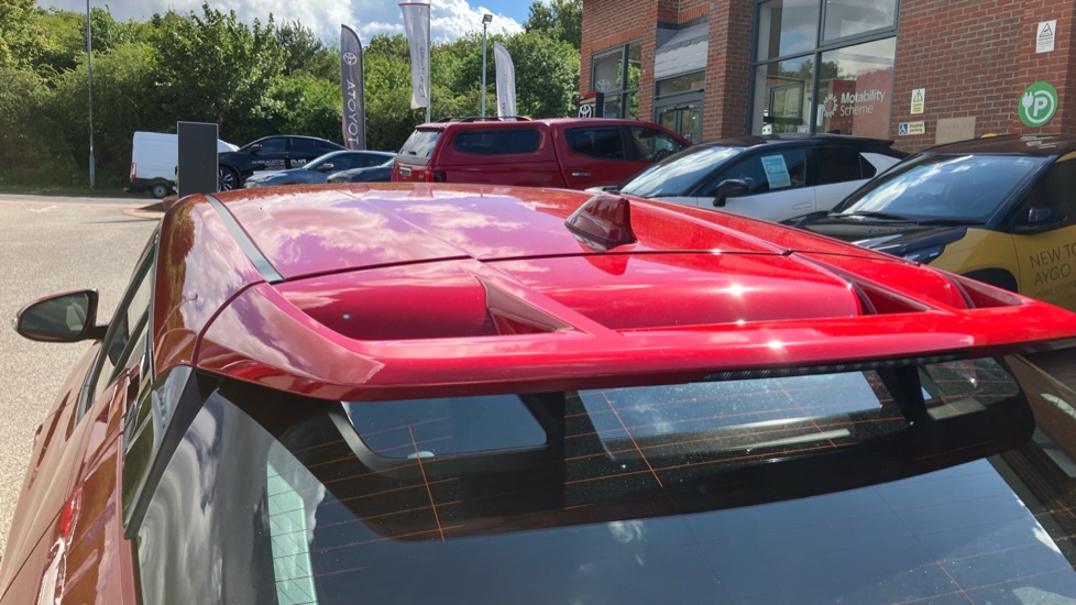 Toyota C-HR 1.8 Hybrid Icon 5dr CVT Hybrid Hatchback - Image 34