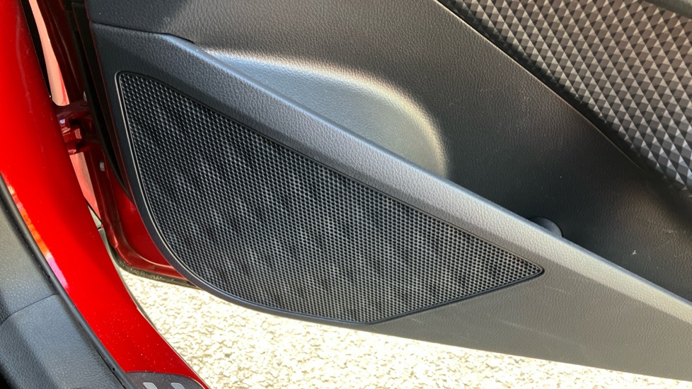 Toyota C-HR 1.8 Hybrid Icon 5dr CVT Hybrid Hatchback - Image 40