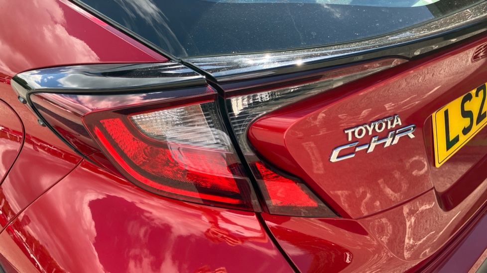 Toyota C-HR 1.8 Hybrid Icon 5dr CVT Hybrid Hatchback - Image 43