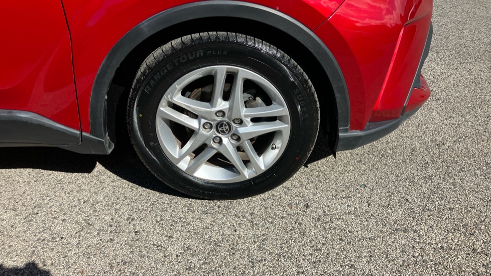 Toyota C-HR 1.8 Hybrid Icon 5dr CVT Hybrid Hatchback - Image 54
