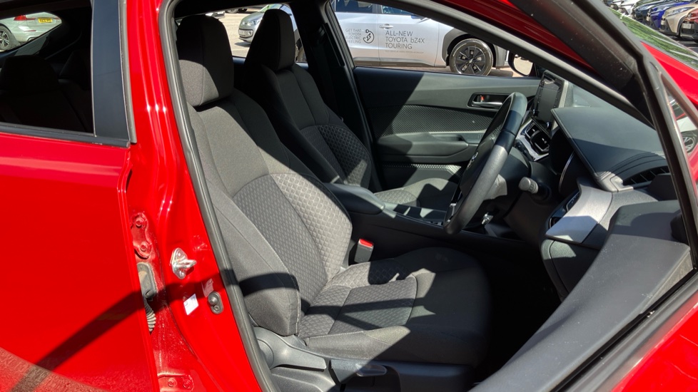 Toyota C-HR 1.8 Hybrid Icon 5dr CVT Hybrid Hatchback - Image 59