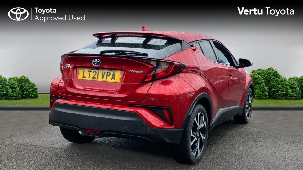 Toyota C-HR 1.8 Hybrid Design 5dr CVT Hybrid Hatchback - Image 2