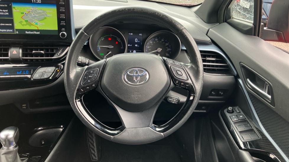 Toyota C-HR 1.8 Hybrid Design 5dr CVT Hybrid Hatchback - Image 7