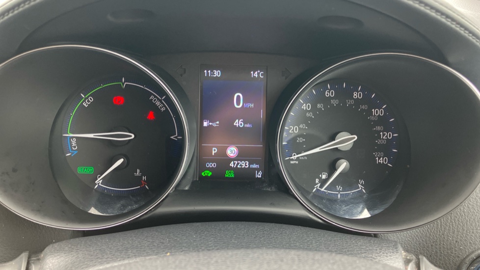 Toyota C-HR 1.8 Hybrid Design 5dr CVT Hybrid Hatchback - Image 11