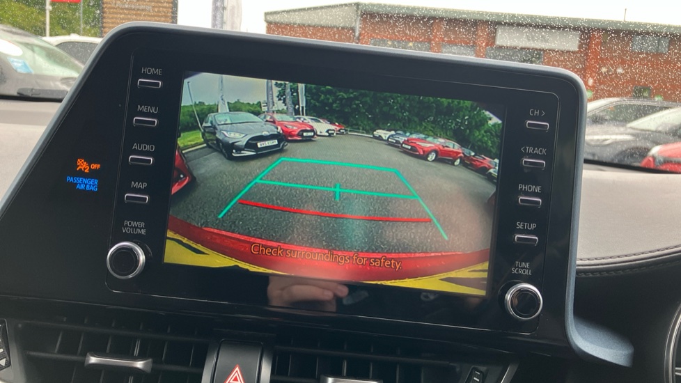 Toyota C-HR 1.8 Hybrid Design 5dr CVT Hybrid Hatchback - Image 51