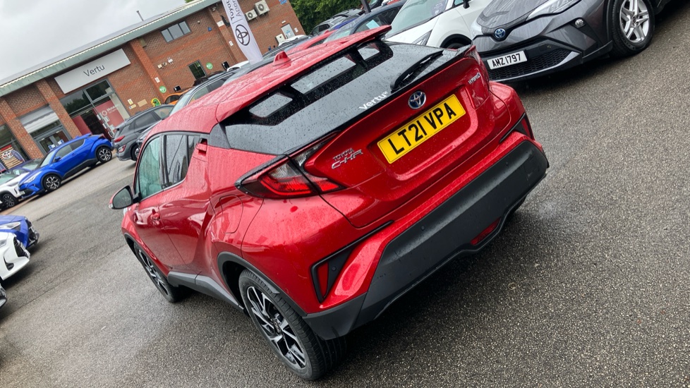 Toyota C-HR 1.8 Hybrid Design 5dr CVT Hybrid Hatchback - Image 54