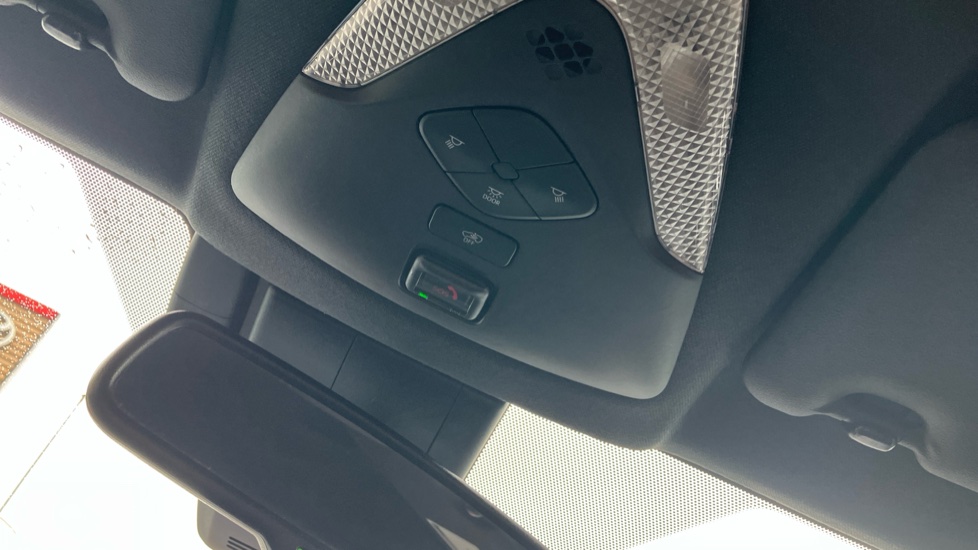 Toyota C-HR 1.8 Hybrid Design 5dr CVT Hybrid Hatchback - Image 76