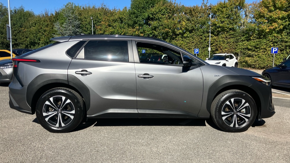 Toyota bZ4X 150kW Motion 71.4kWh 5dr Auto Electric Hatchback - Image 23