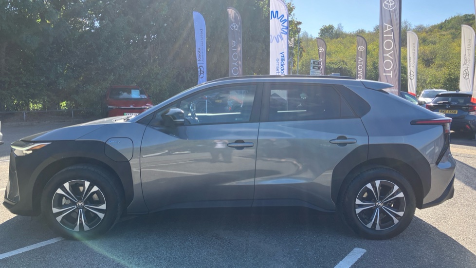 Toyota bZ4X 150kW Motion 71.4kWh 5dr Auto Electric Hatchback - Image 24