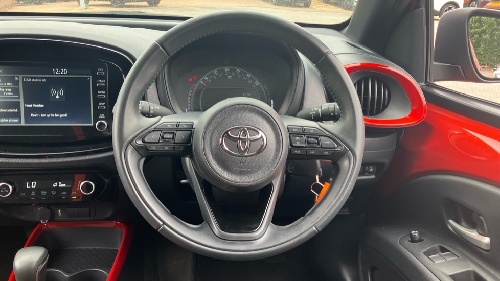 Toyota Aygo X 1.0 VVT-i Edge 5dr Auto Petrol Hatchback - Image 7