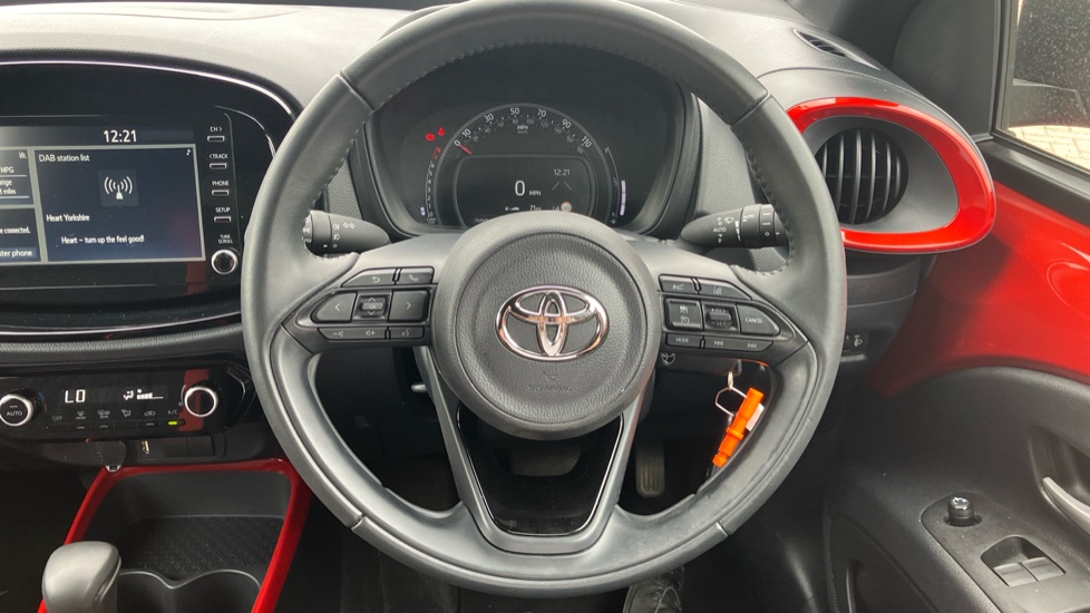 Toyota Aygo X 1.0 VVT-i Edge 5dr Auto Petrol Hatchback - Image 10