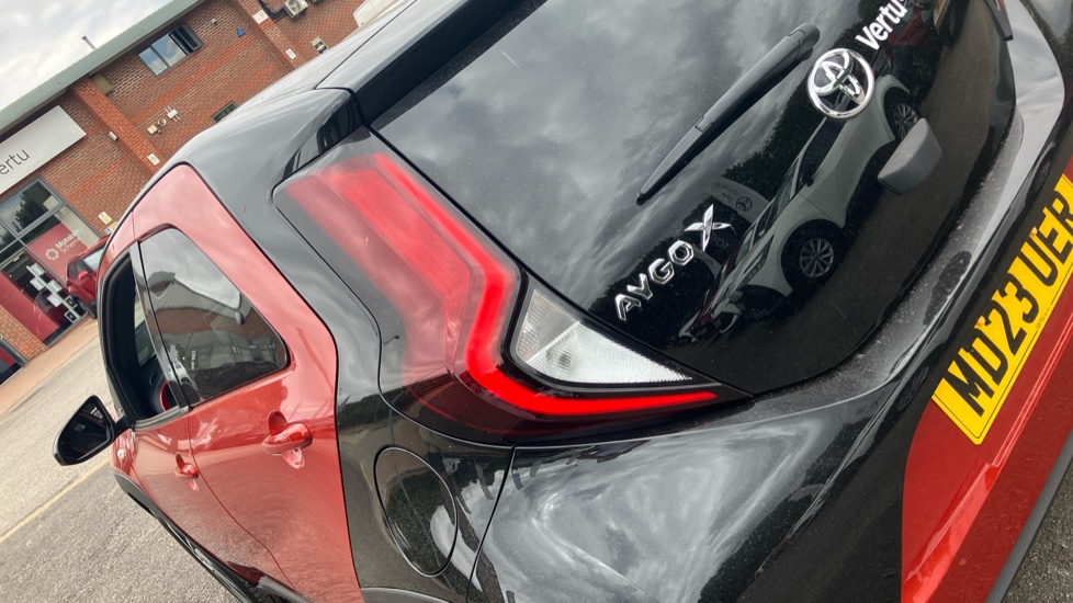Toyota Aygo X 1.0 VVT-i Edge 5dr Auto Petrol Hatchback - Image 21