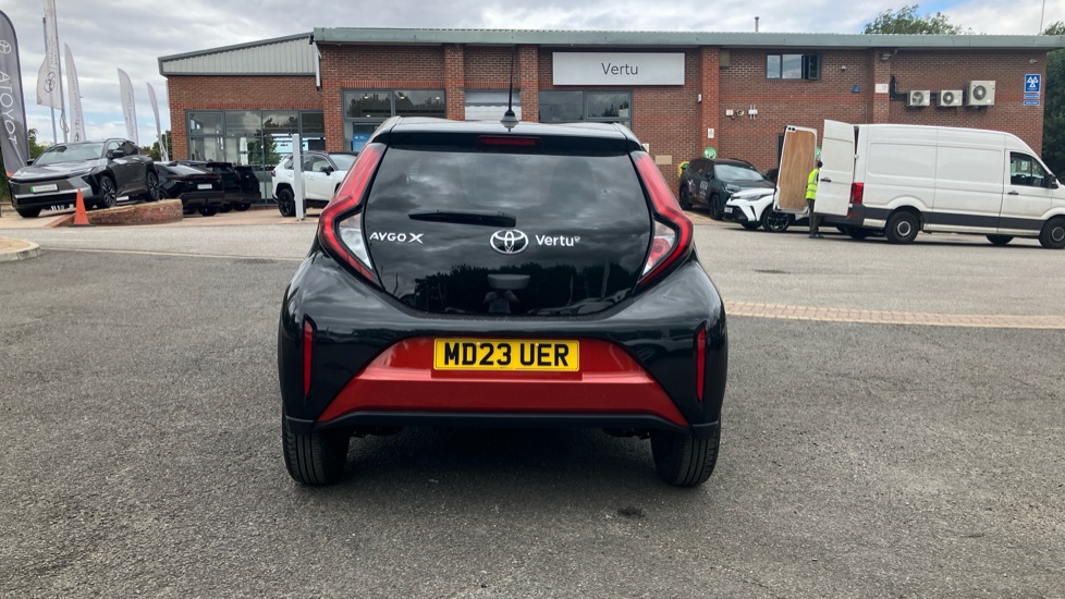 Toyota Aygo X 1.0 VVT-i Edge 5dr Auto Petrol Hatchback - Image 26