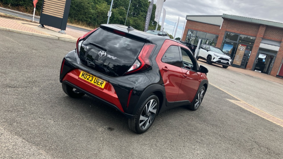 Toyota Aygo X 1.0 VVT-i Edge 5dr Auto Petrol Hatchback - Image 53