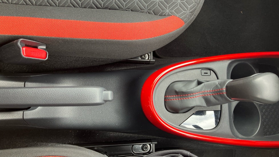 Toyota Aygo X 1.0 VVT-i Edge 5dr Auto Petrol Hatchback - Image 62