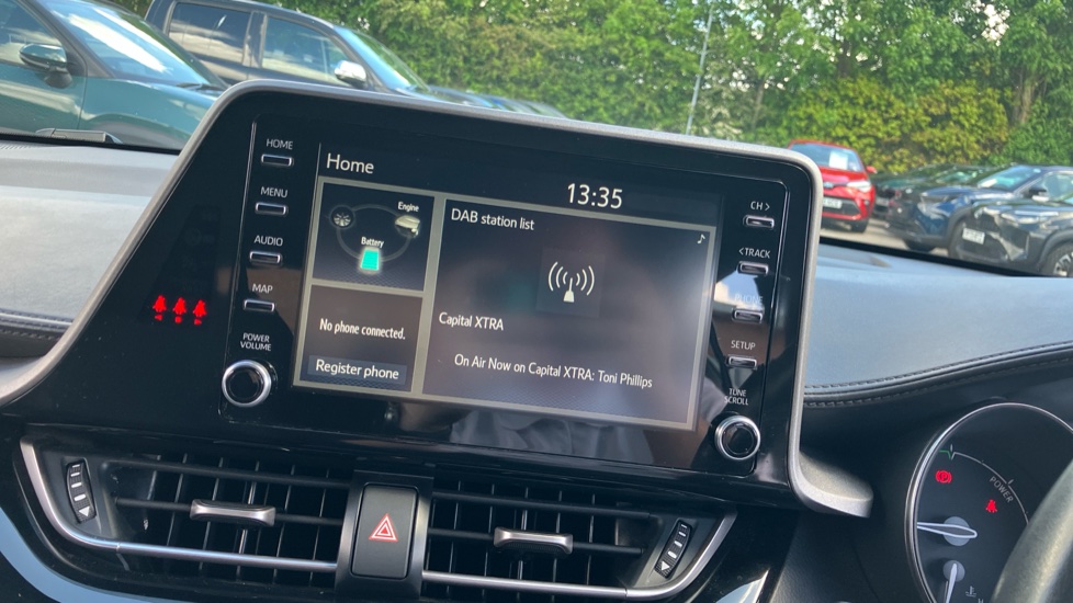 Toyota C-HR 1.8 Hybrid Icon 5dr CVT Hybrid Hatchback - Image 9