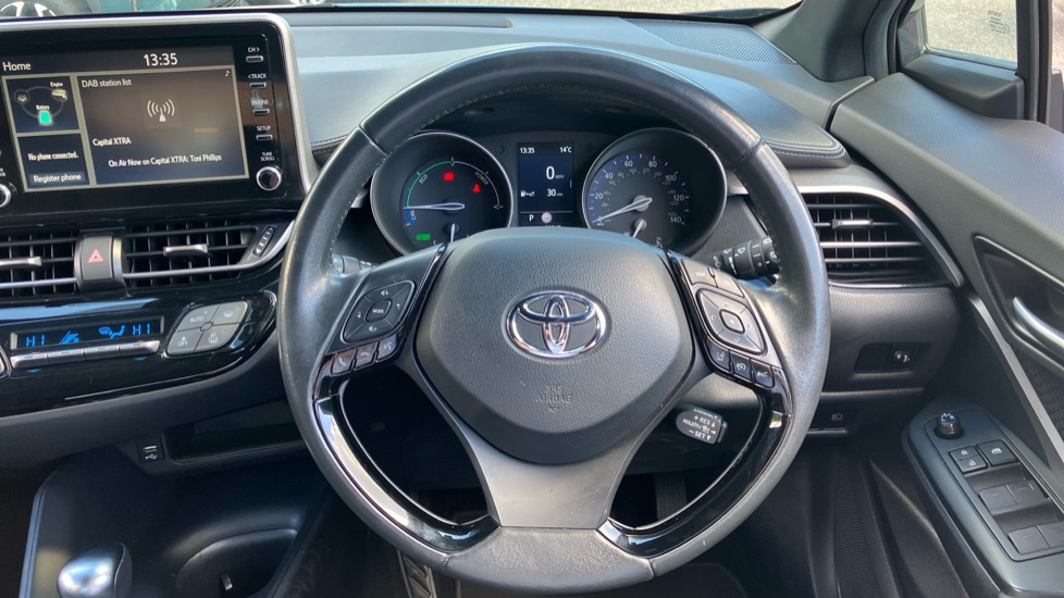 Toyota C-HR 1.8 Hybrid Icon 5dr CVT Hybrid Hatchback - Image 10