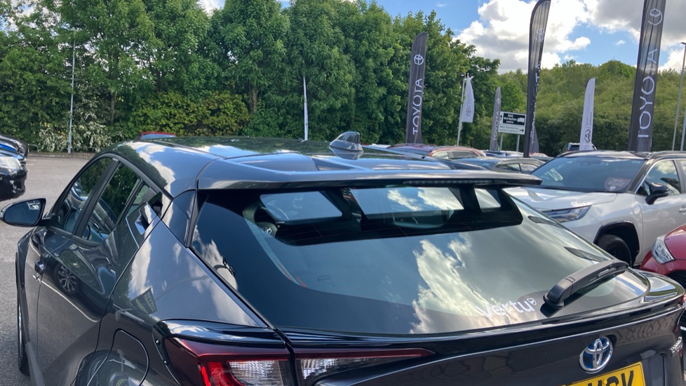 Toyota C-HR 1.8 Hybrid Icon 5dr CVT Hybrid Hatchback - Image 31