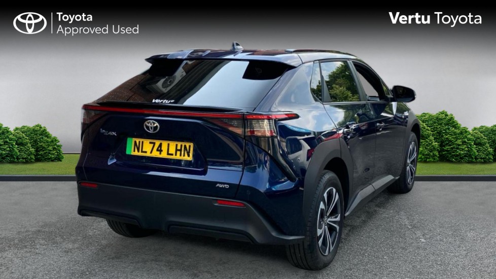 Toyota bZ4X 160kW Motion 71.4kWh 5dr Auto AWD [11kW] Electric Hatchback - Image 2