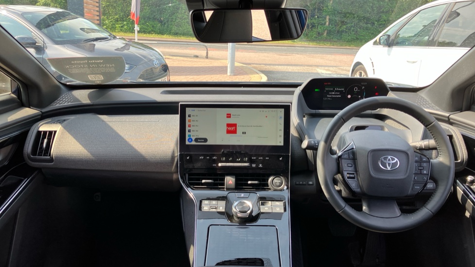 Toyota bZ4X 160kW Motion 71.4kWh 5dr Auto AWD [11kW] Electric Hatchback - Image 6
