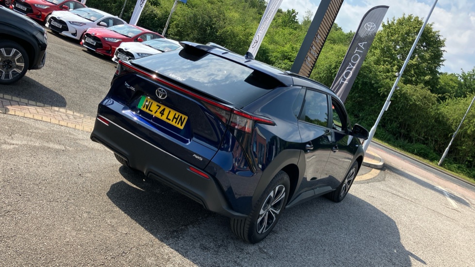 Toyota bZ4X 160kW Motion 71.4kWh 5dr Auto AWD [11kW] Electric Hatchback - Image 61