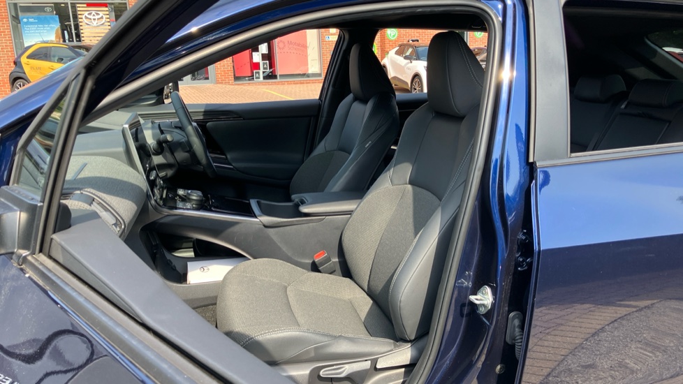 Toyota bZ4X 160kW Motion 71.4kWh 5dr Auto AWD [11kW] Electric Hatchback - Image 74