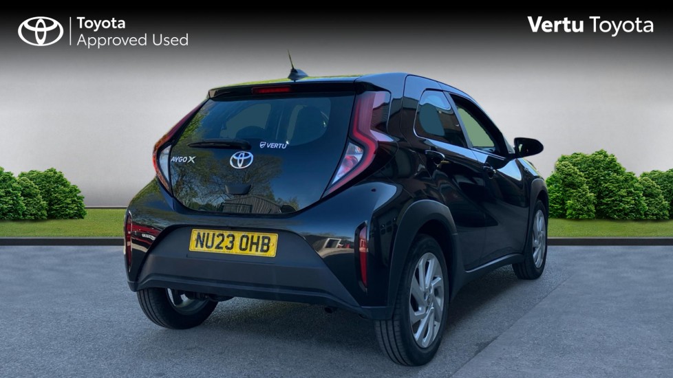 Toyota Aygo X 1.0 VVT-i Pure 5dr Petrol Hatchback - Image 2