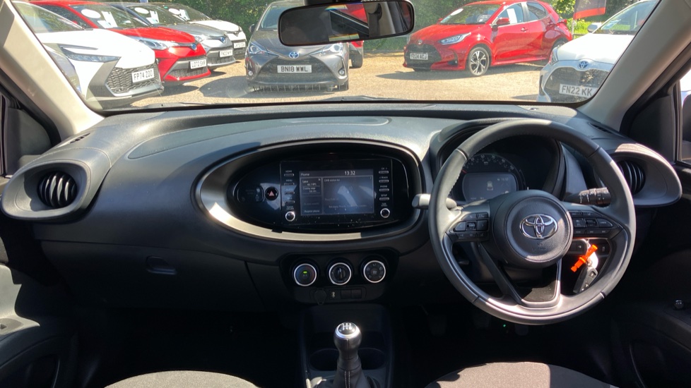 Toyota Aygo X 1.0 VVT-i Pure 5dr Petrol Hatchback - Image 6