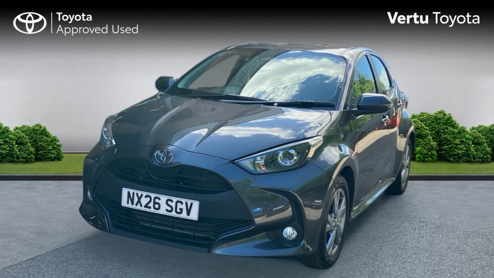 Toyota Yaris 1.5 Hybrid Icon 5dr CVT Hybrid Hatchback - Image 3
