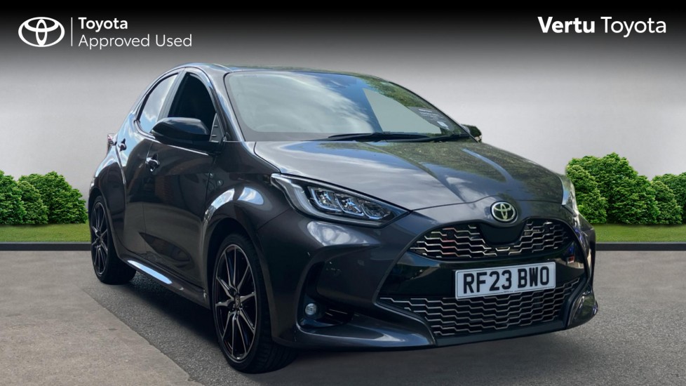 Toyota Yaris 1.5 Hybrid GR Sport 5dr CVT Hybrid Hatchback - Image 1