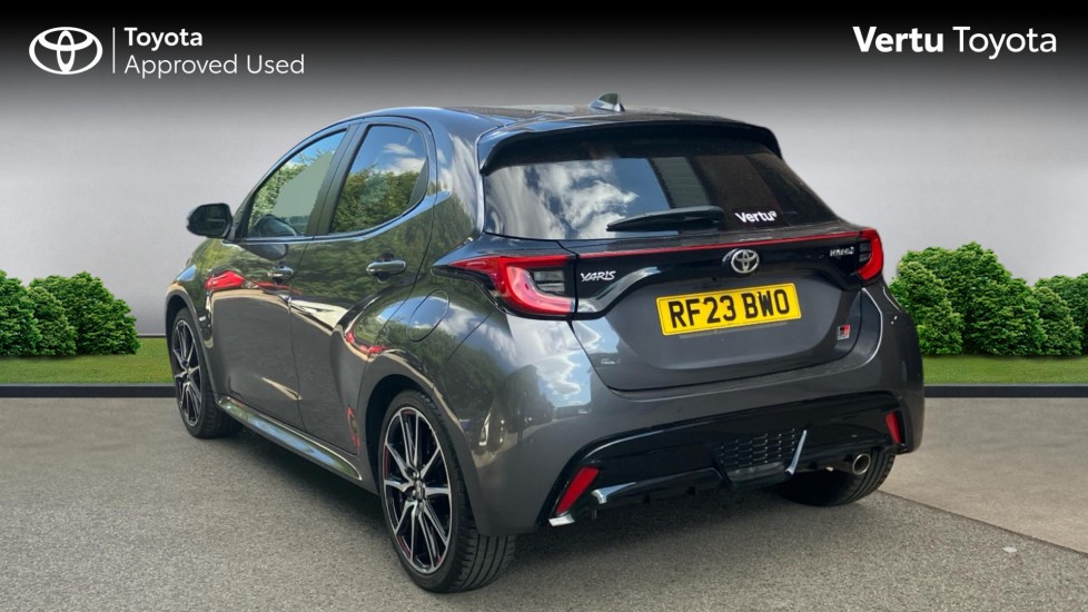 Toyota Yaris 1.5 Hybrid GR Sport 5dr CVT Hybrid Hatchback - Image 4