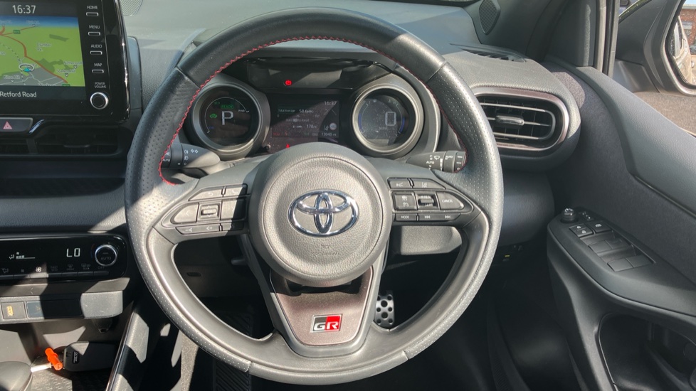Toyota Yaris 1.5 Hybrid GR Sport 5dr CVT Hybrid Hatchback - Image 7