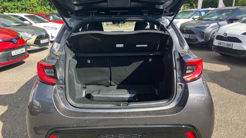 Toyota Yaris 1.5 Hybrid GR Sport 5dr CVT Hybrid Hatchback - Image 13