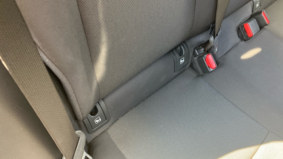 Toyota Yaris 1.5 Hybrid GR Sport 5dr CVT Hybrid Hatchback - Image 14
