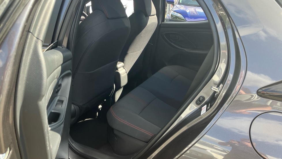 Toyota Yaris 1.5 Hybrid GR Sport 5dr CVT Hybrid Hatchback - Image 15