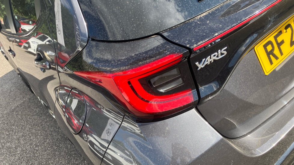 Toyota Yaris 1.5 Hybrid GR Sport 5dr CVT Hybrid Hatchback - Image 21