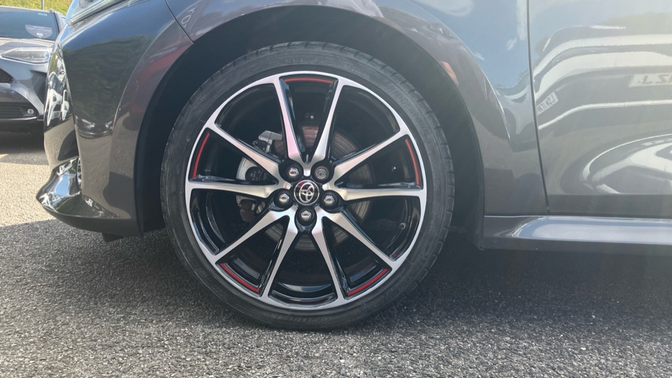 Toyota Yaris 1.5 Hybrid GR Sport 5dr CVT Hybrid Hatchback - Image 25