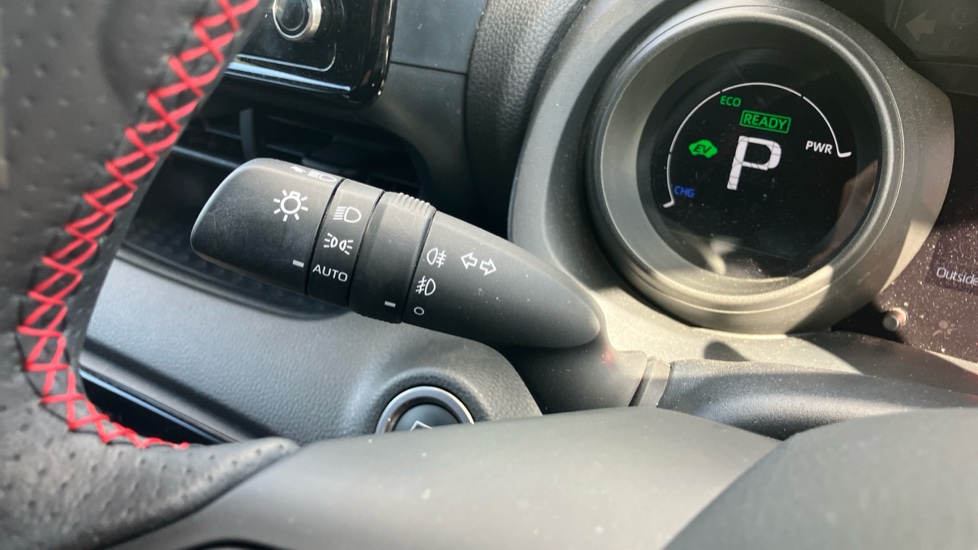 Toyota Yaris 1.5 Hybrid GR Sport 5dr CVT Hybrid Hatchback - Image 36