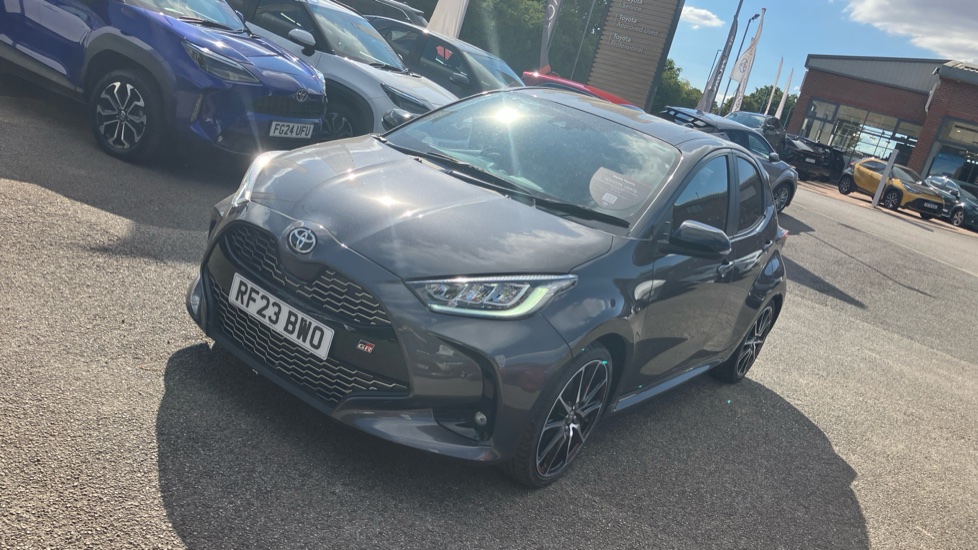 Toyota Yaris 1.5 Hybrid GR Sport 5dr CVT Hybrid Hatchback - Image 52