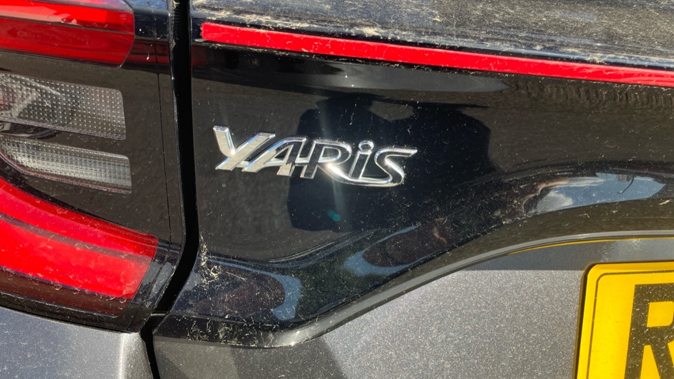 Toyota Yaris 1.5 Hybrid GR Sport 5dr CVT Hybrid Hatchback - Image 58